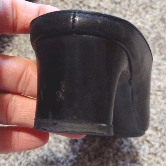 LIZ CLAIBORNE BLACK FABRIC/LEATHER FLEX MID-HEEL SQUARE TOE SIZE 8M MULES/SHOES - Picture 10 of 12